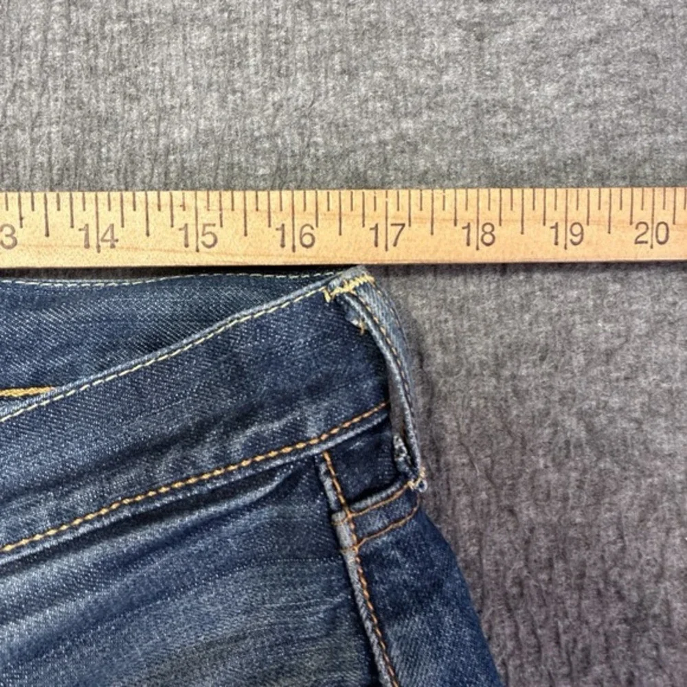 Levis distressed
